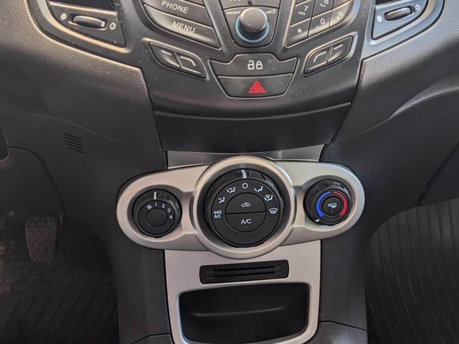 FORD FIESTA 2016 22.650 Kms.