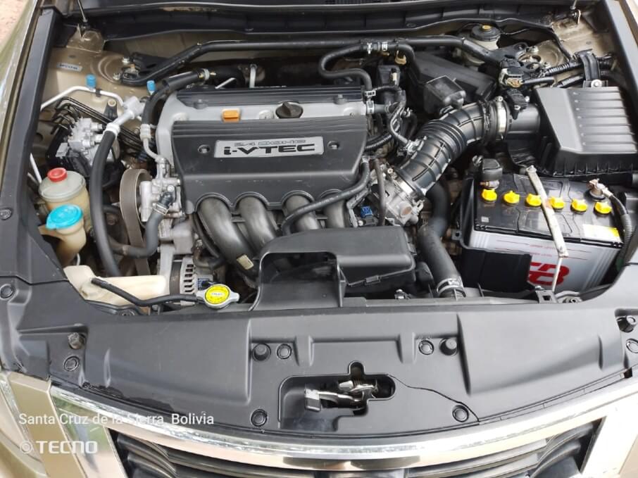 HONDA ACCORD 2008 49.150 Kms.