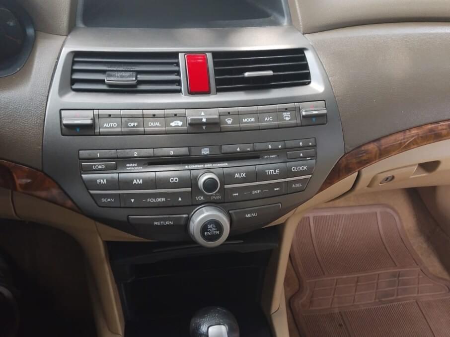 HONDA ACCORD 2008 49.150 Kms.