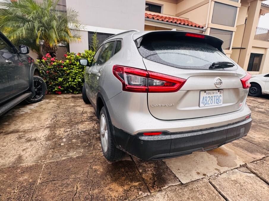 NISSAN QASHQAI 2018 80.000 Kms.