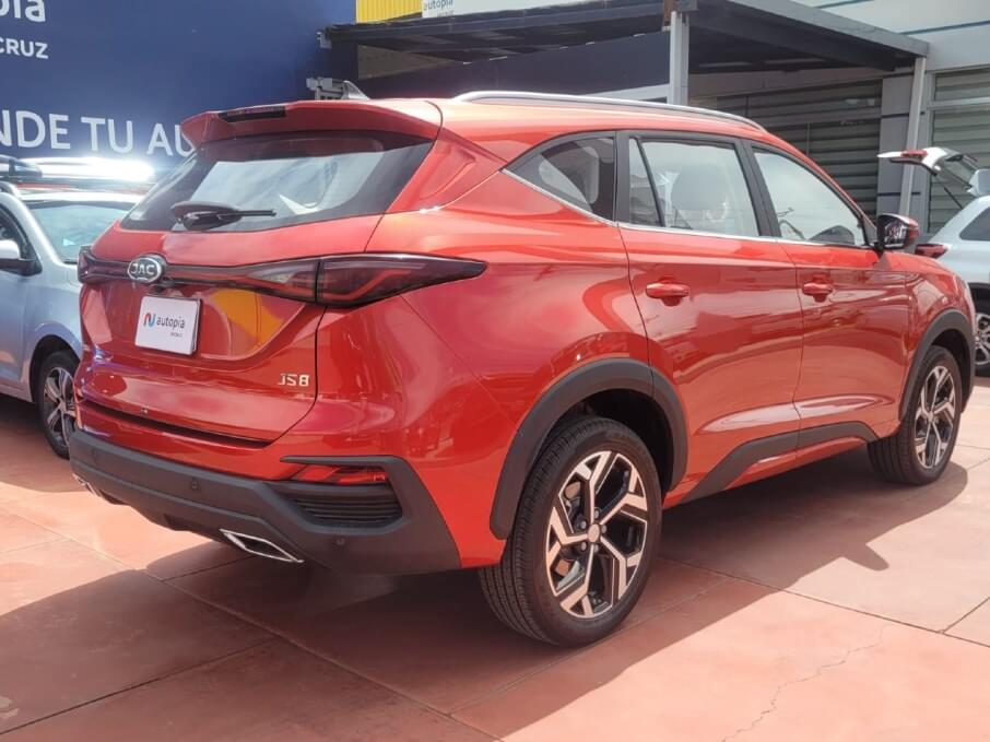 JAC JS8 2025 2.400 Kms.