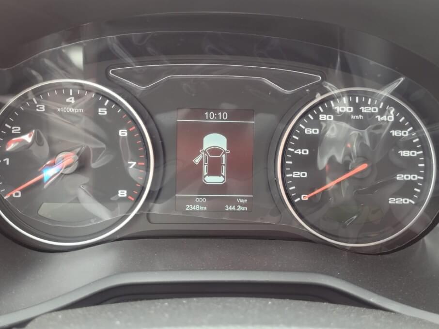 JAC JS8 2025 2.400 Kms.