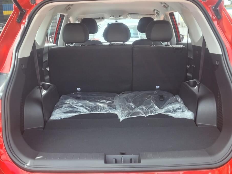 JAC JS8 2025 2.400 Kms.