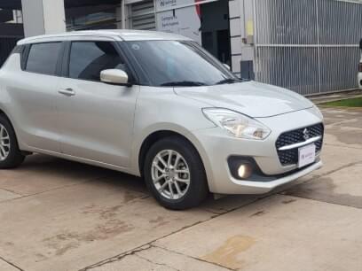 SUZUKI SWIFT 2024 31.000 Kms.