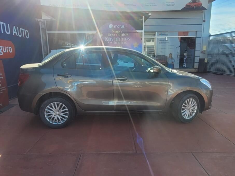 SUZUKI SWIFT DZIRE 2020 74.700 Kms.