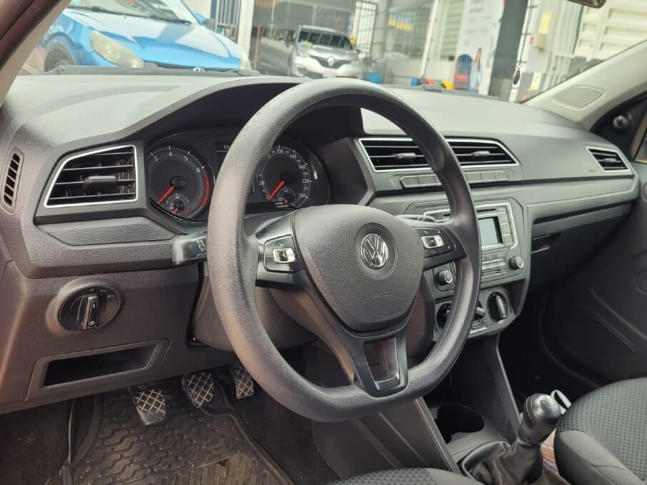 VOLKSWAGEN GOL 2023 48.600 Kms.