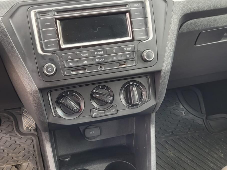 VOLKSWAGEN GOL 2023 48.600 Kms.