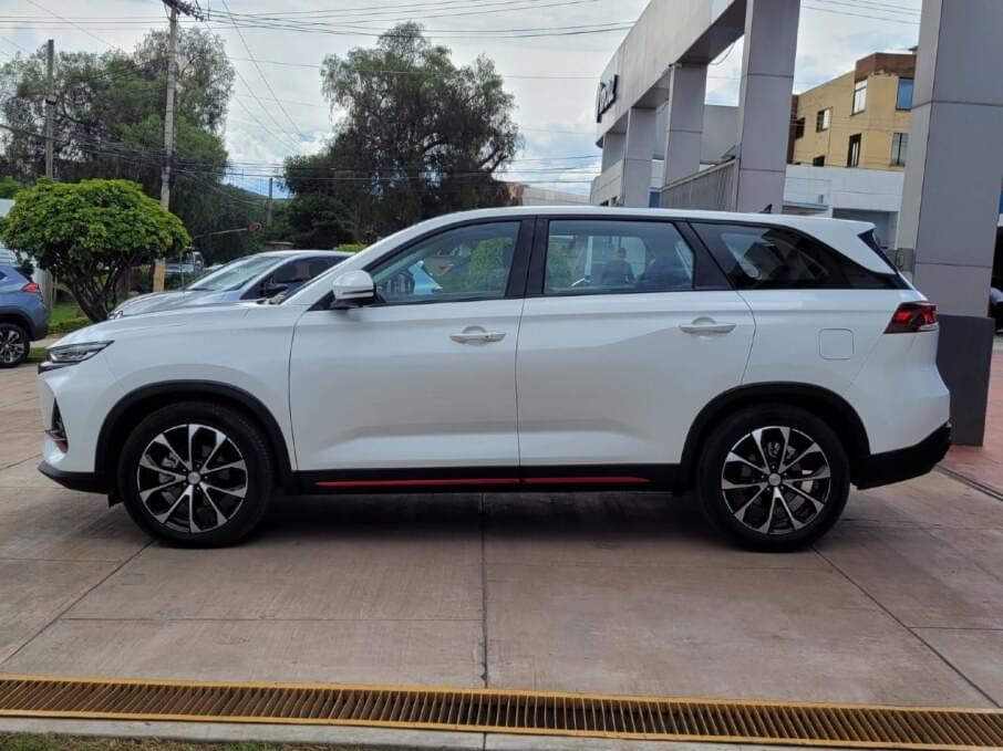CHANGAN X7 2025 3.200 Kms.