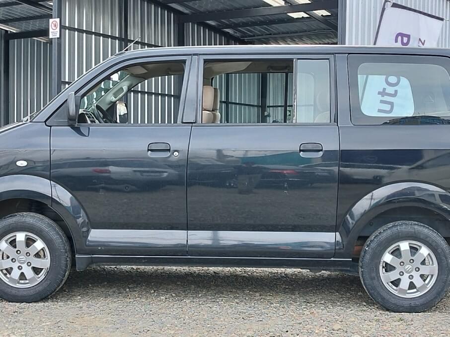 SUZUKI APV 2014 80.989 Kms.