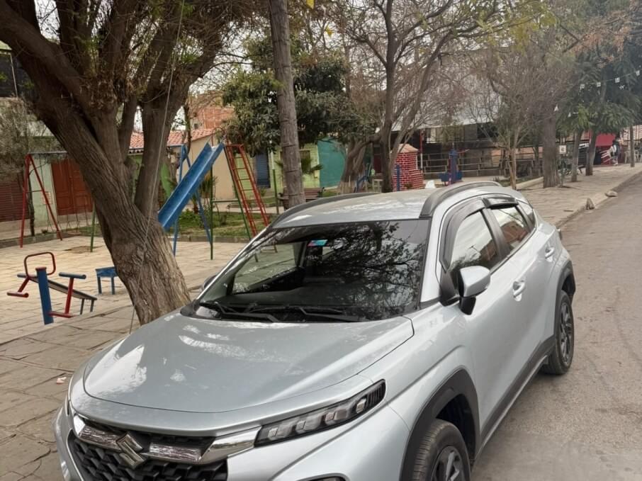 SUZUKI FRONX 2025 15.000 Kms.