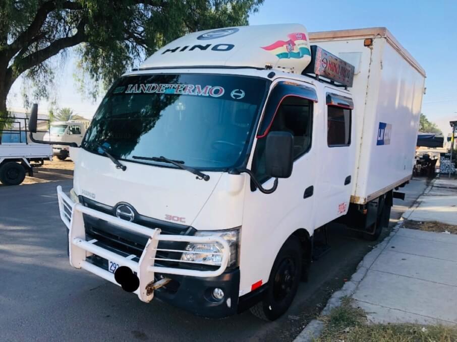 TOYOTA COASTER 2013 100.000 Kms.