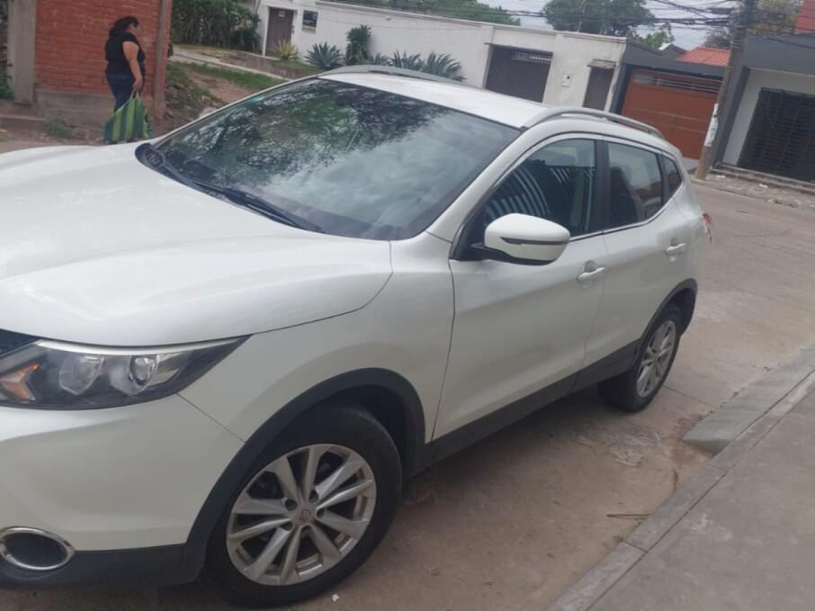 NISSAN QASHQAI 2017 101.300 Kms.