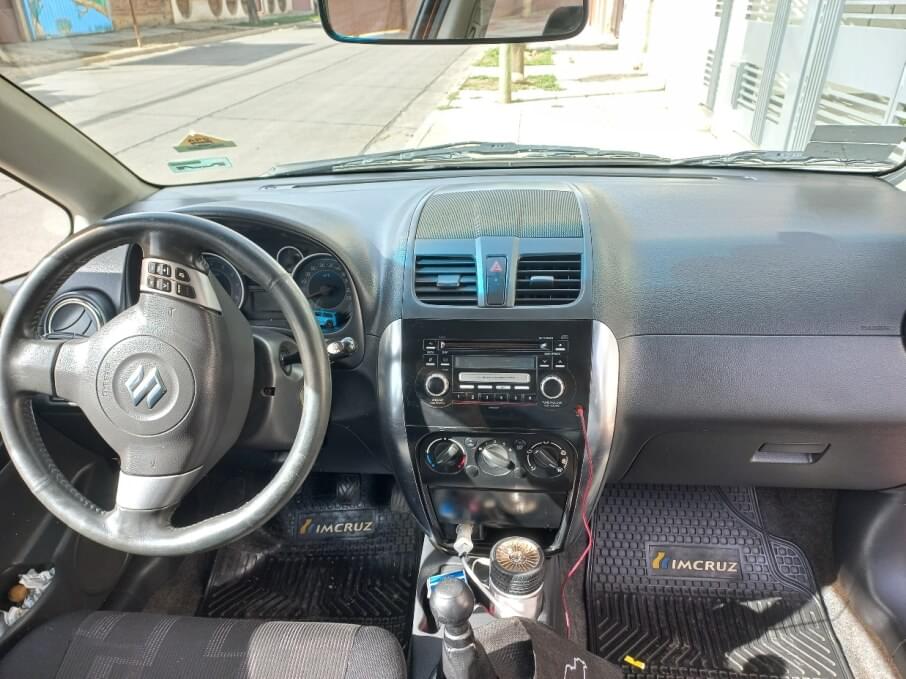 SUZUKI SX4 2010 72.000 Kms.