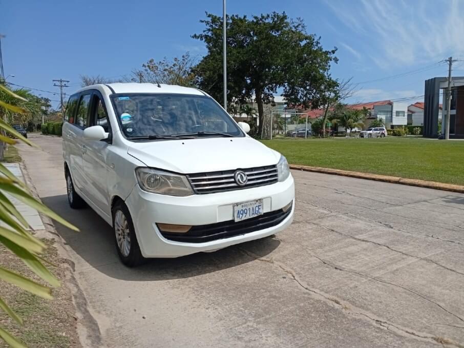 DFSK VAN 2019 97.456 Kms.
