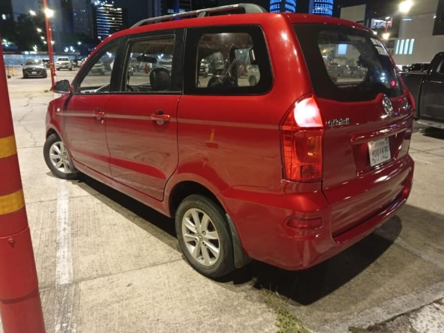 DFSK VAN 2019 177.300 Kms.