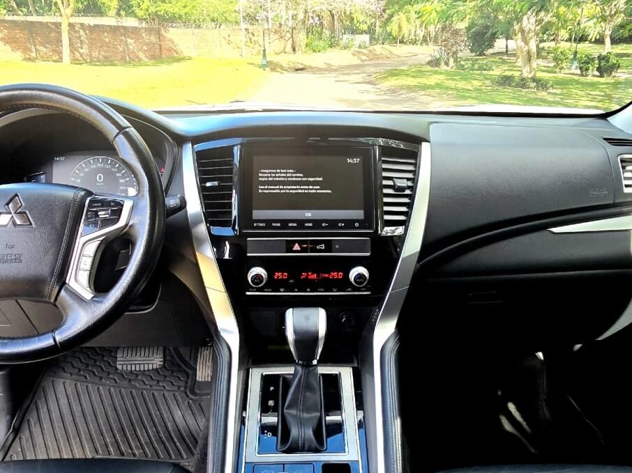 MITSUBISHI MONTERO SPORT 2023 56.000 Kms.