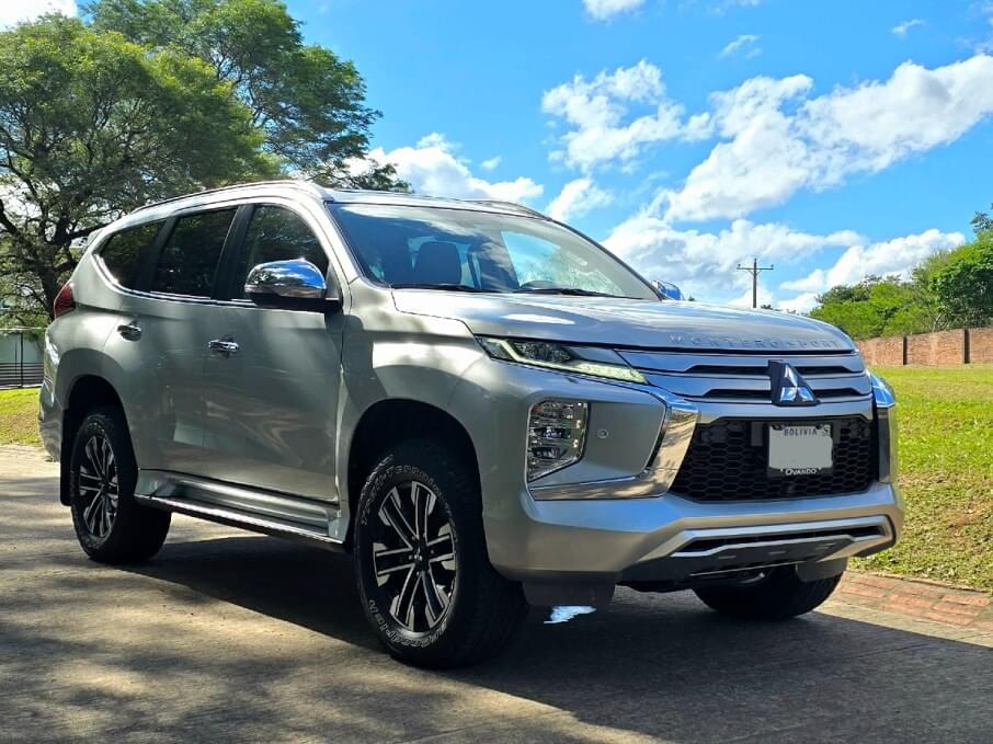 MITSUBISHI MONTERO SPORT 2023 56.000 Kms.