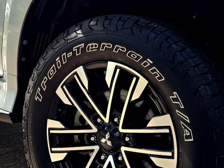 MITSUBISHI MONTERO SPORT 2023 56.000 Kms.