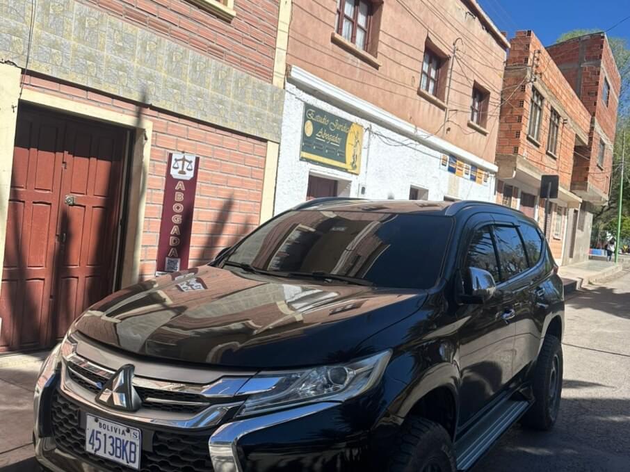 MITSUBISHI MONTERO SPORT 2017 87.000 Kms.
