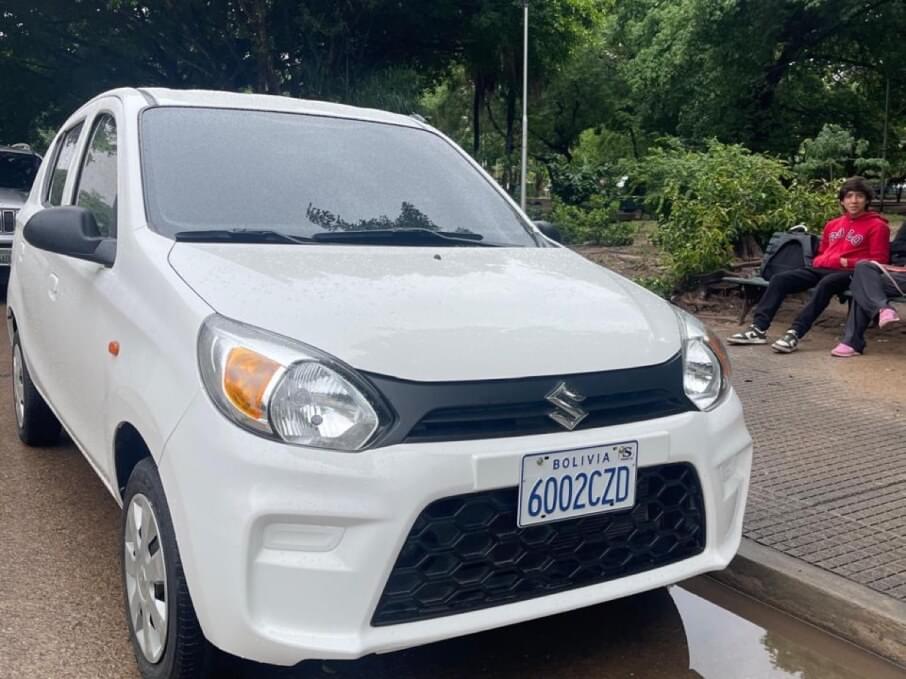 SUZUKI ALTO 2023 39.000 Kms.
