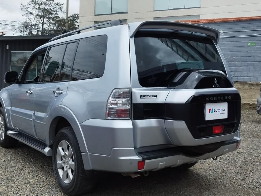 MITSUBISHI MONTERO 2016 53.511 Kms.