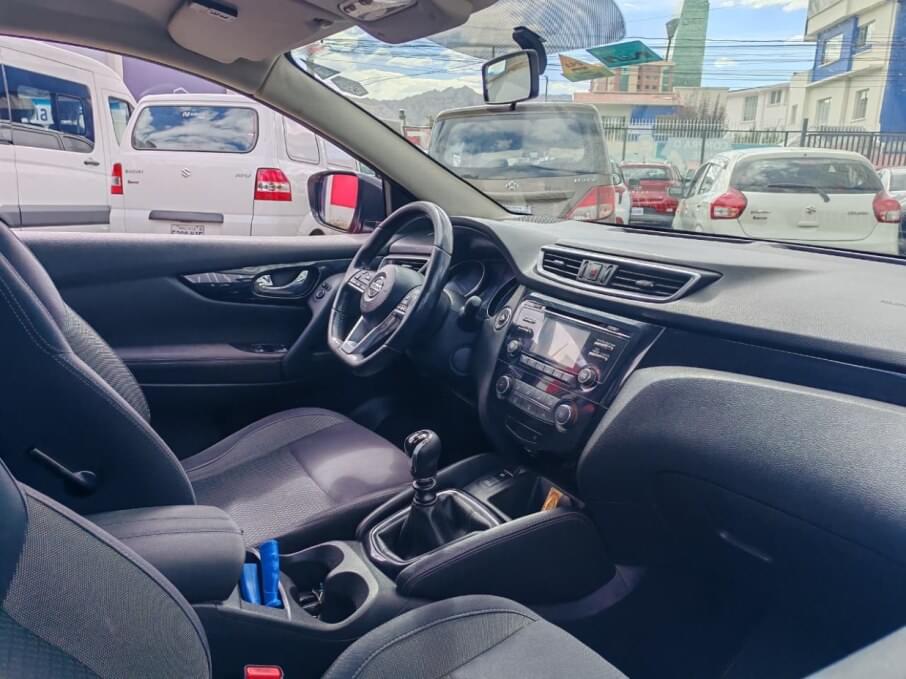 NISSAN QASHQAI 2017 64.253 Kms.