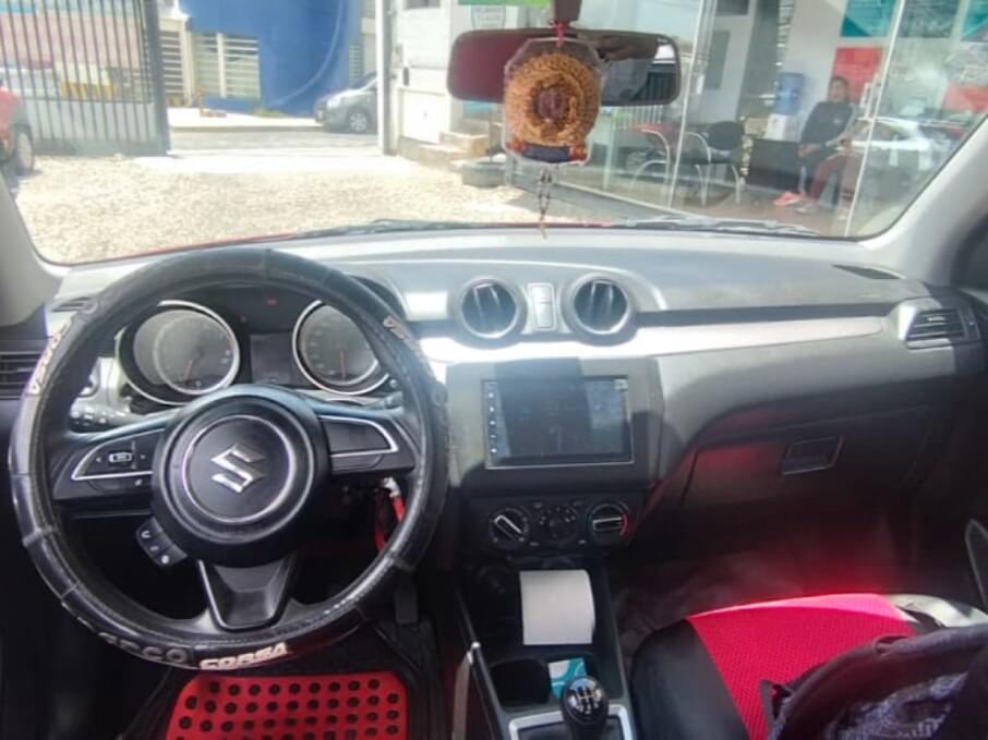 SUZUKI SWIFT 2023 16.368 Kms.