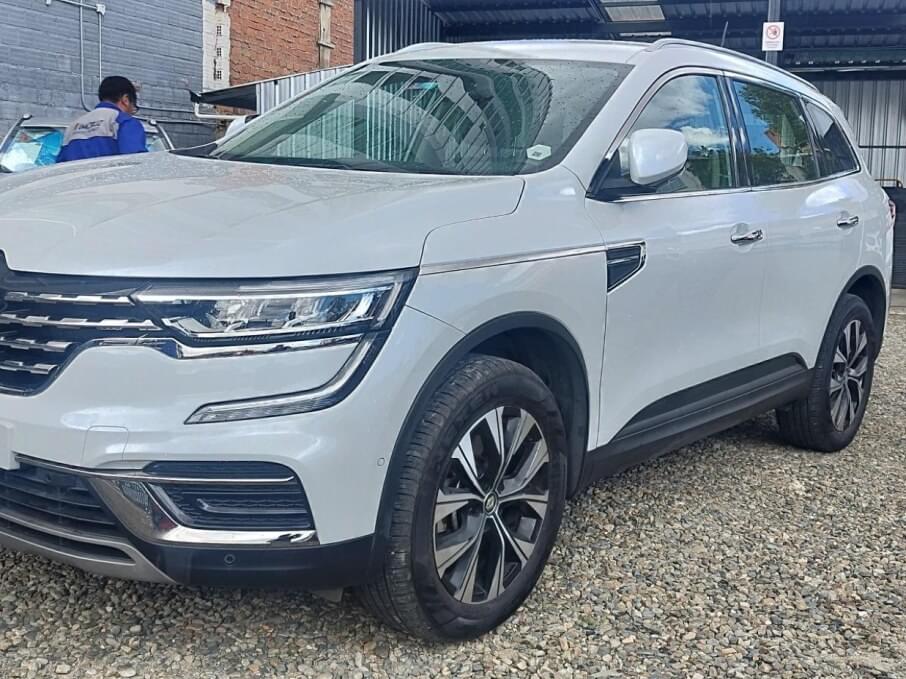 RENAULT KOLEOS 2023 13.788 Kms.
