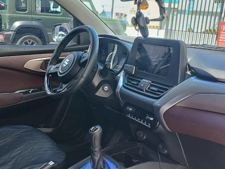 SUZUKI FRONX 2025 15.299 Kms.