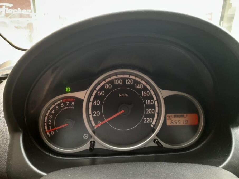 MAZDA MAZDA2 2015 65.500 Kms.
