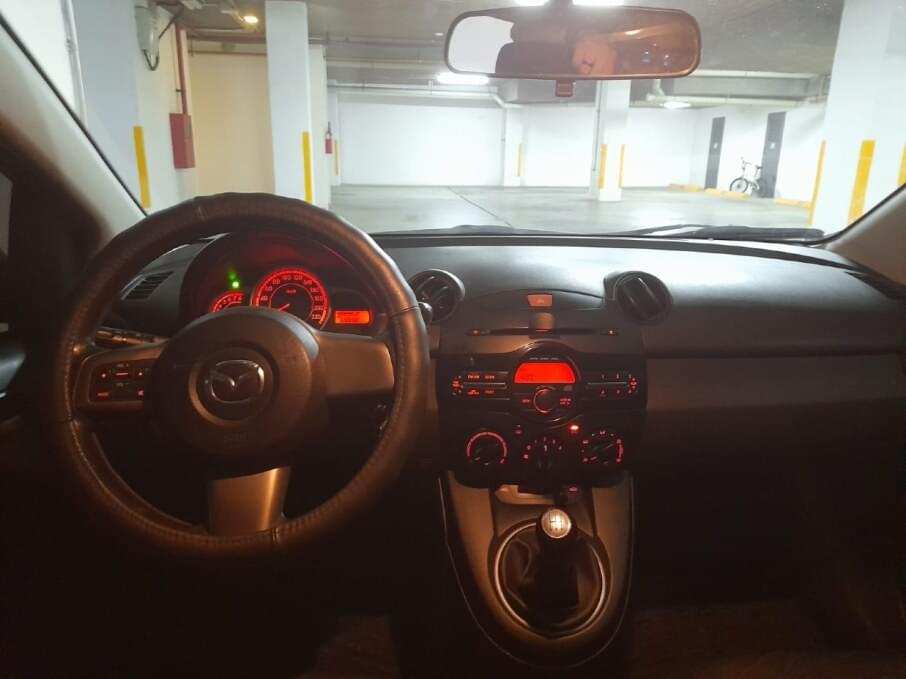 MAZDA MAZDA2 2015 65.500 Kms.