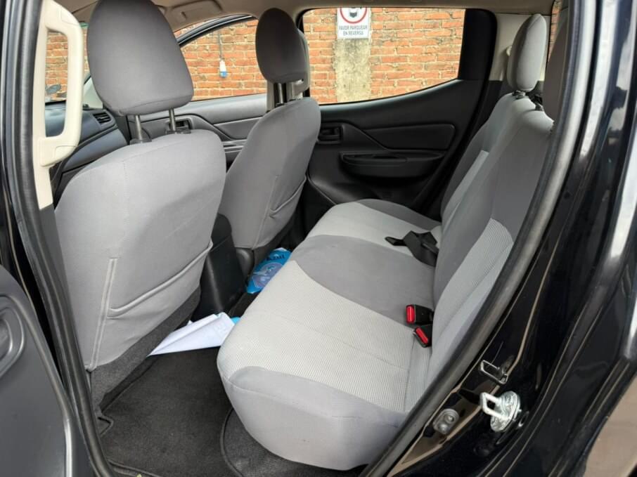 MITSUBISHI TRITON 2022 98.000 Kms.