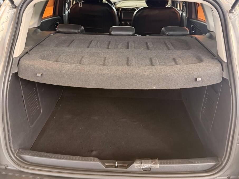 RENAULT CAPTUR 2020 71.681 Kms.