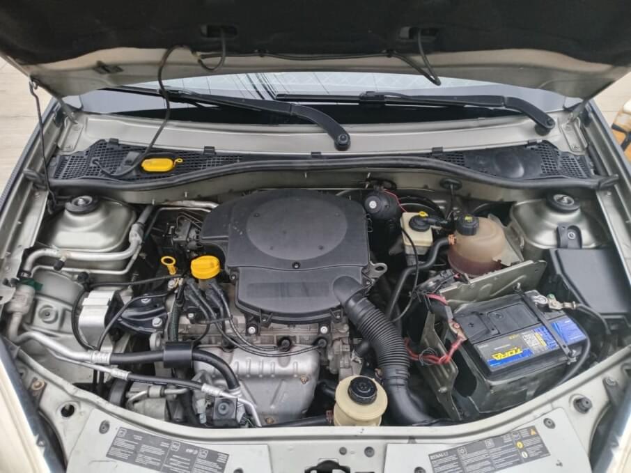 RENAULT SANDERO 2013 135.500 Kms.