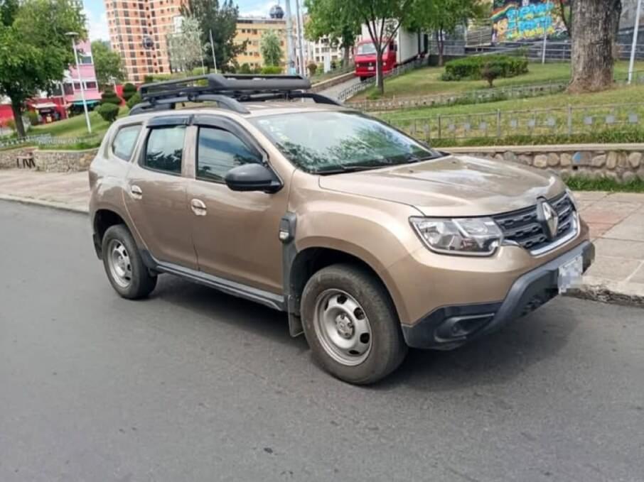 RENAULT DUSTER 2023 40.000 Kms.