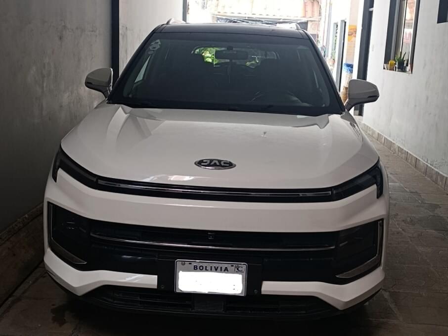 JAC JS4 2022 64.000 Kms.