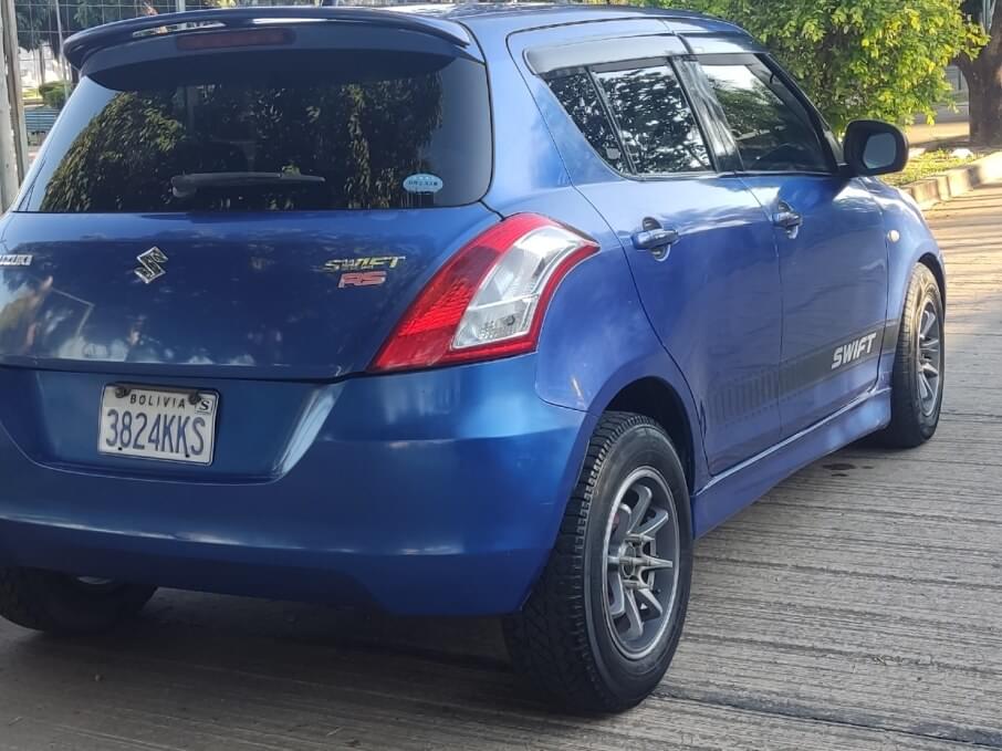SUZUKI SWIFT 2011 185.000 Kms.