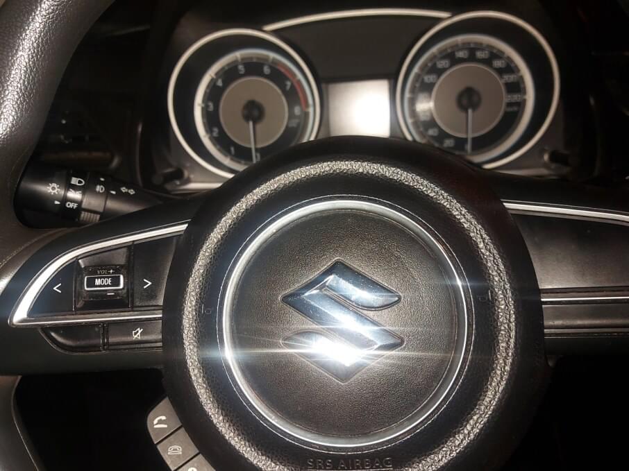 SUZUKI DZIRE SEDAN 2020 42.000 Kms.