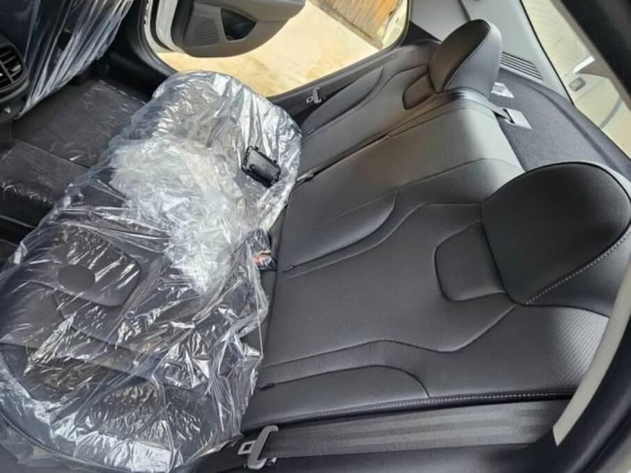 HYUNDAI ELANTRA 2025 100 Kms.