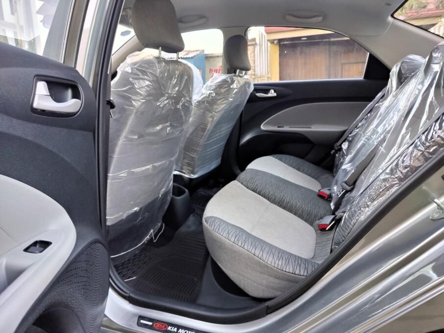 KIA SOLUTO 2025 1.000 Kms.