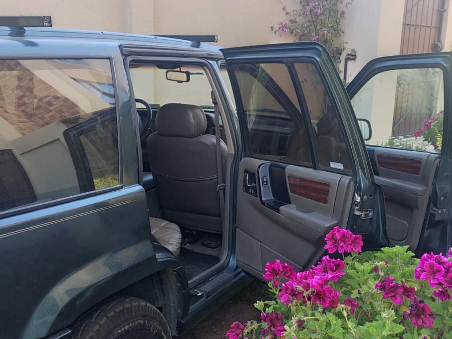 JEEP CHEROKEE 1993 131.000 Kms.