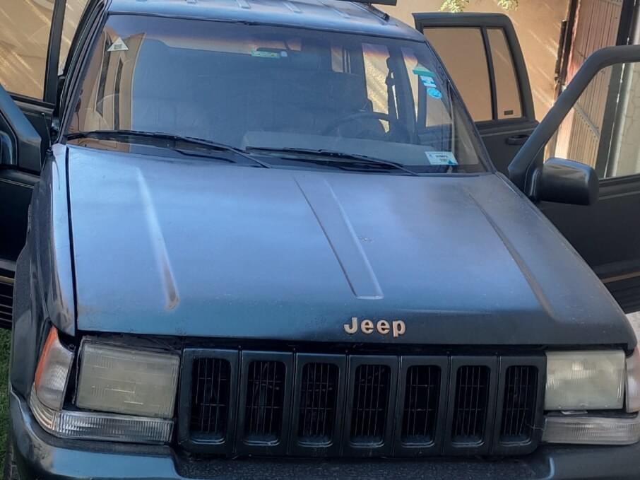 JEEP CHEROKEE 1993 131.000 Kms.