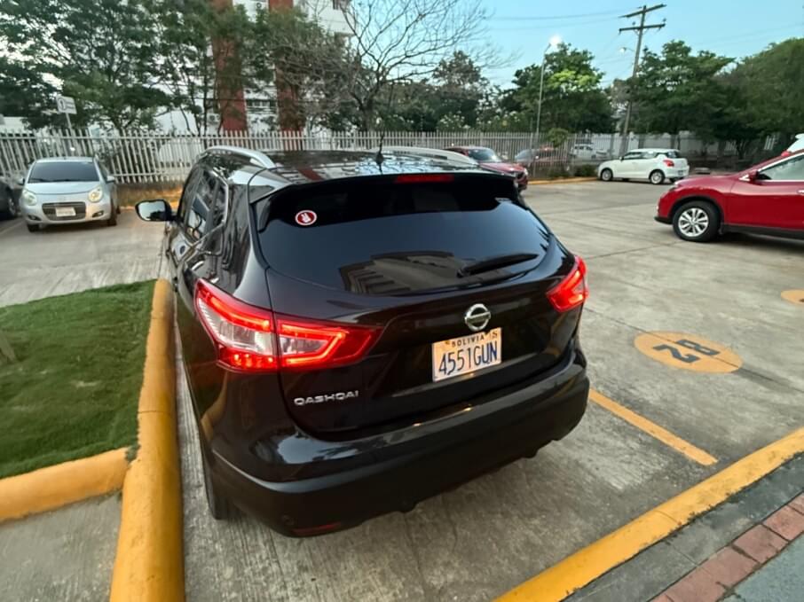 NISSAN QASHQAI 2016 85.050 Kms.