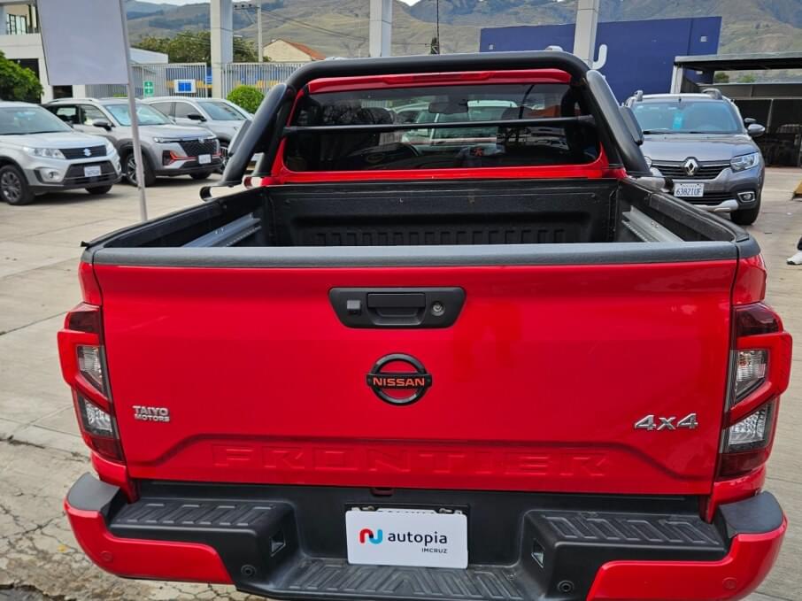 NISSAN FRONTIER 2021 46.000 Kms.