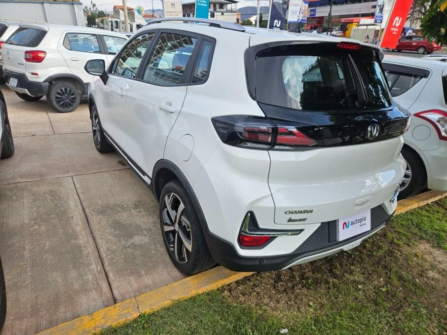 CHANGAN CS15 2024 42.100 Kms.