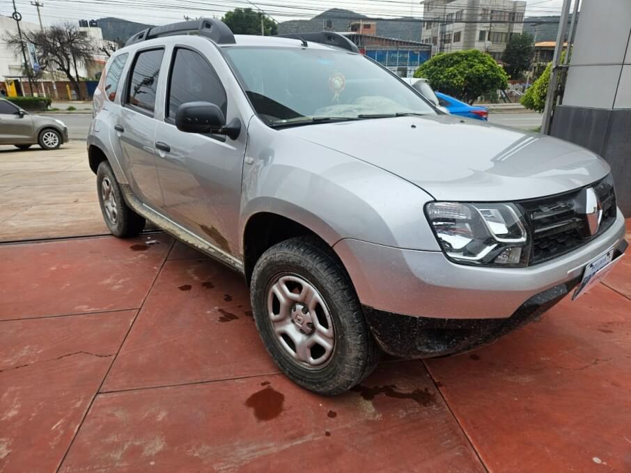 RENAULT DUSTER 2020 67.800 Kms.