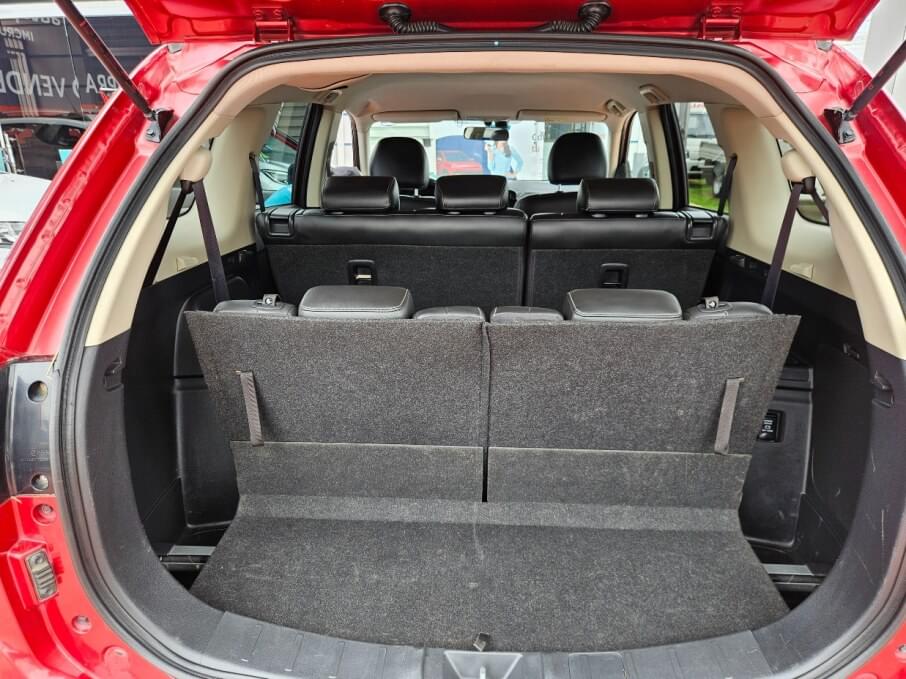 MITSUBISHI OUTLANDER 2018 94.400 Kms.