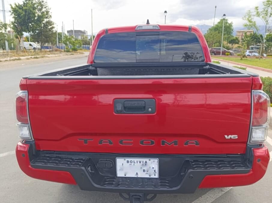 TOYOTA TACOMA 2020 31.000 Kms.