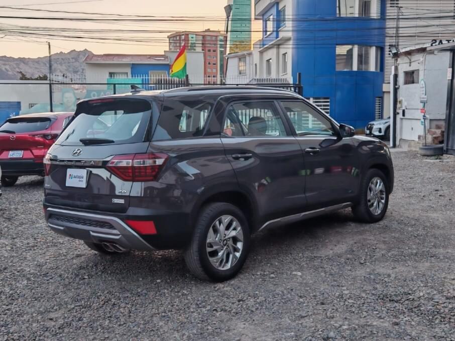 HYUNDAI CRETA 2023 26.000 Kms.