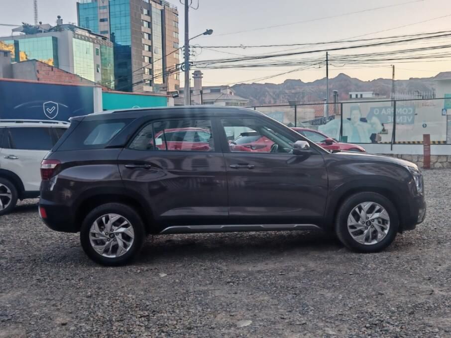 HYUNDAI CRETA 2023 26.000 Kms.